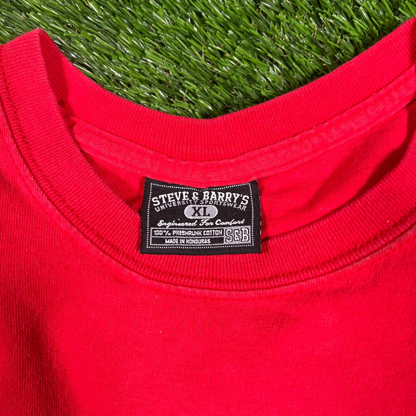 Y2K Wisconsin Red Team Tee Size XL USED v17142