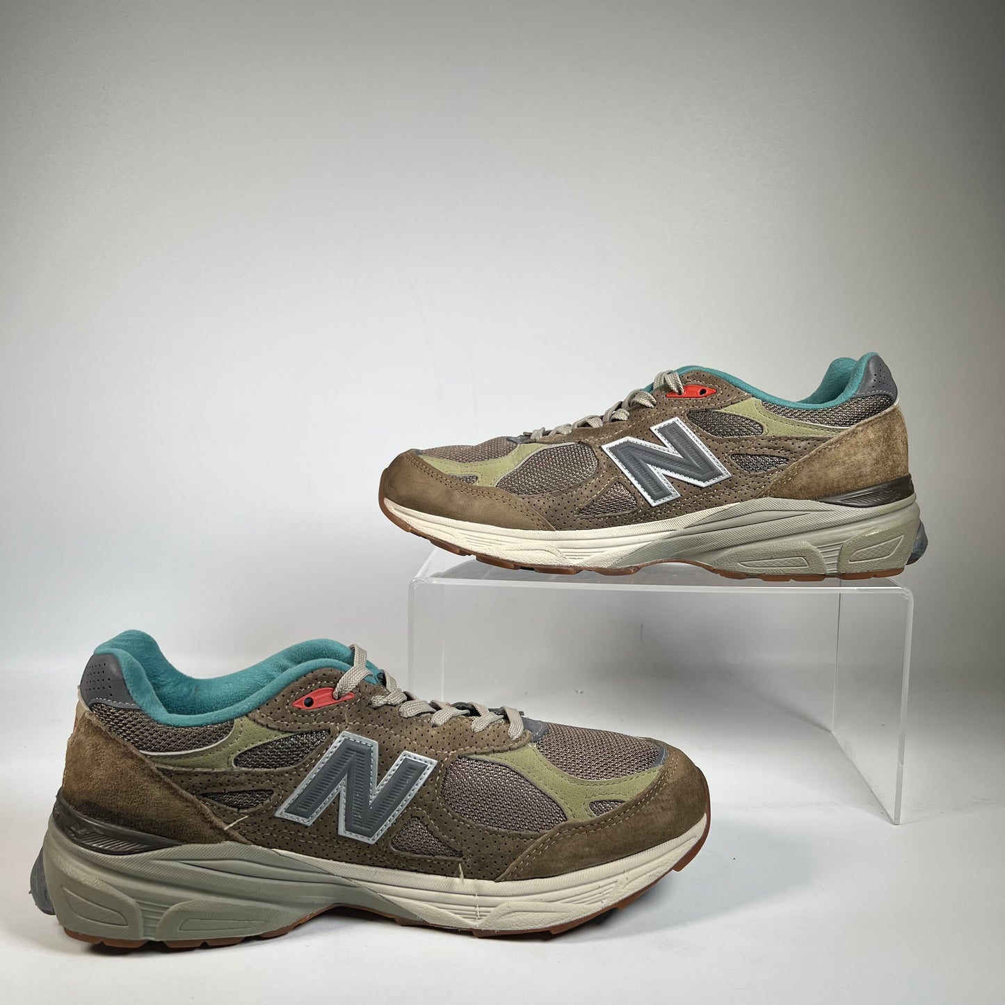 New Balance 990v3 Bodega Here To Stay (2021) Size 8.5 USED s22242