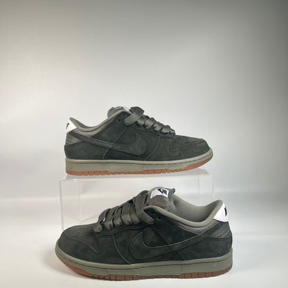 Nike SB Dunk Low Pro B Sequioa (2025) Size 6.5 NEW s23388