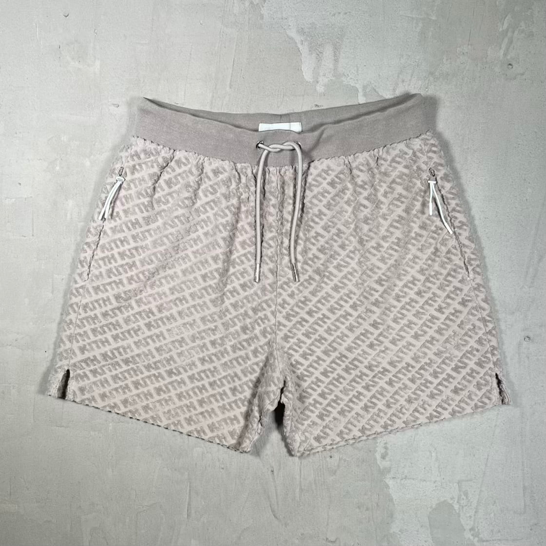 Kith Repeat Logo Stone Terry Shorts Size Medium USED x18669