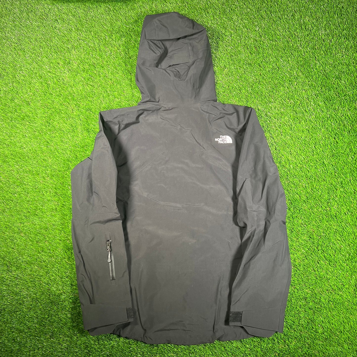 North Face Gore Tex Black Mountain Pro Jacket Size Medium NEW v17982