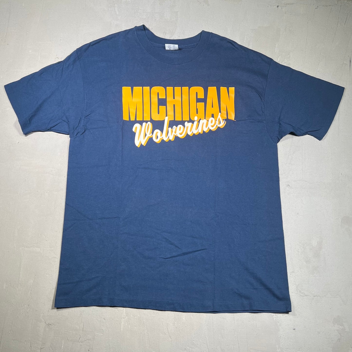 1990s Michigan Wolverines Navy Tee Size XXL USED v16863