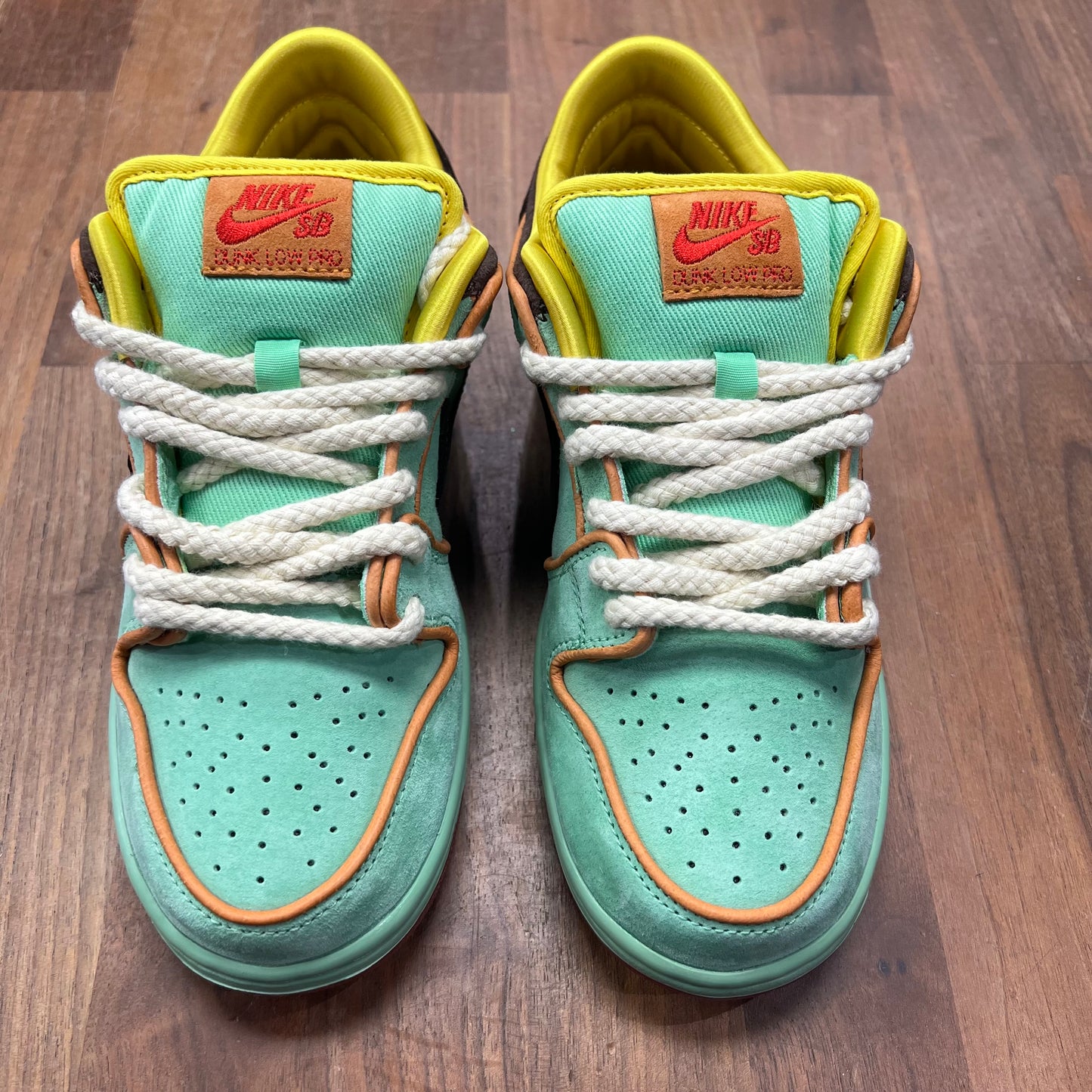 Nike SB Dunk Low Rodeo Tourmaline Size 6.5 NEW s16600