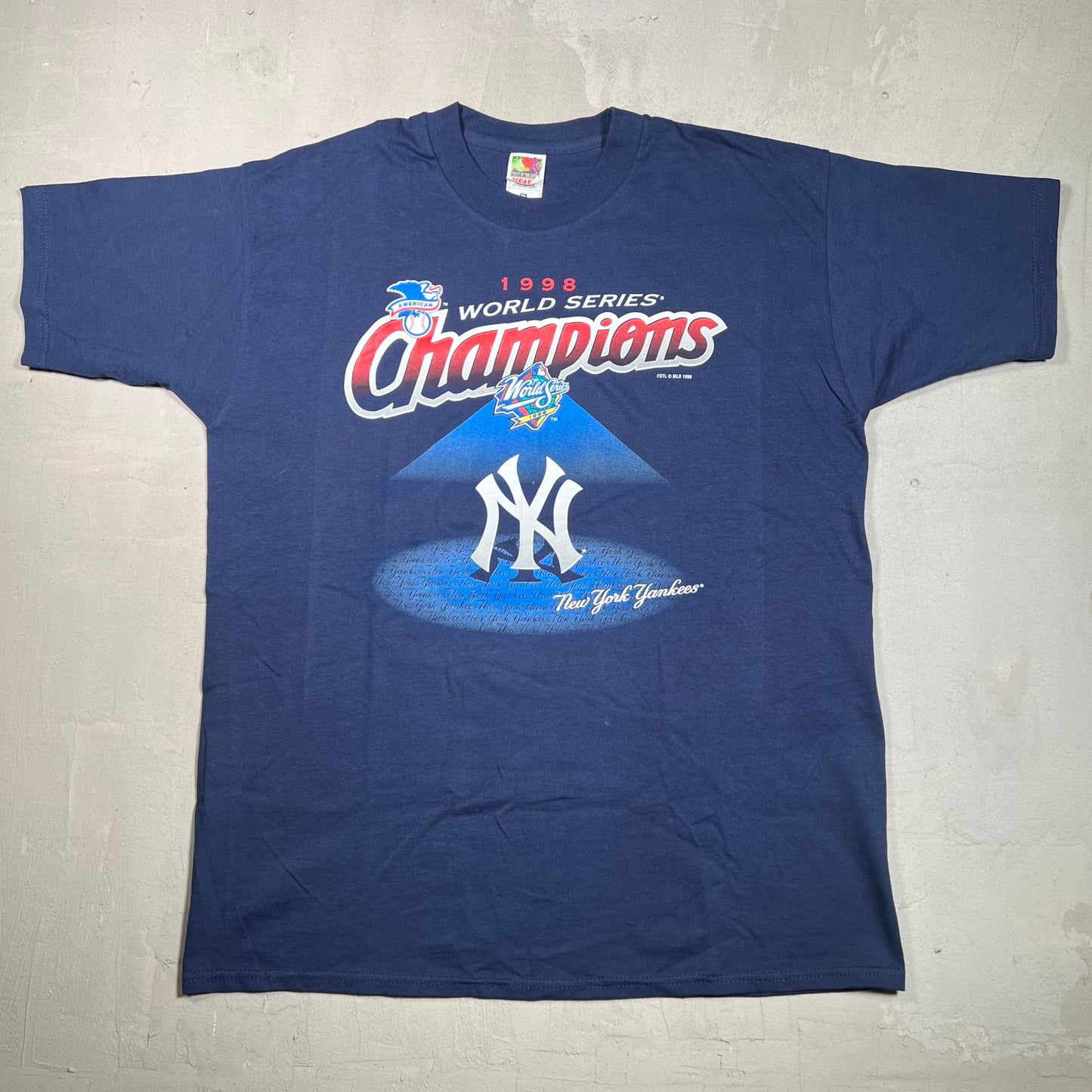 1998 Yankees World Series Champions Navy Blue Tee Size XL USED v18893