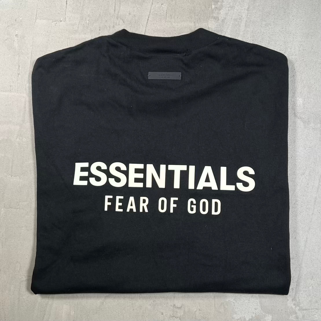 Fear of God FOG Essentials Black Tee Size Small USED x18848