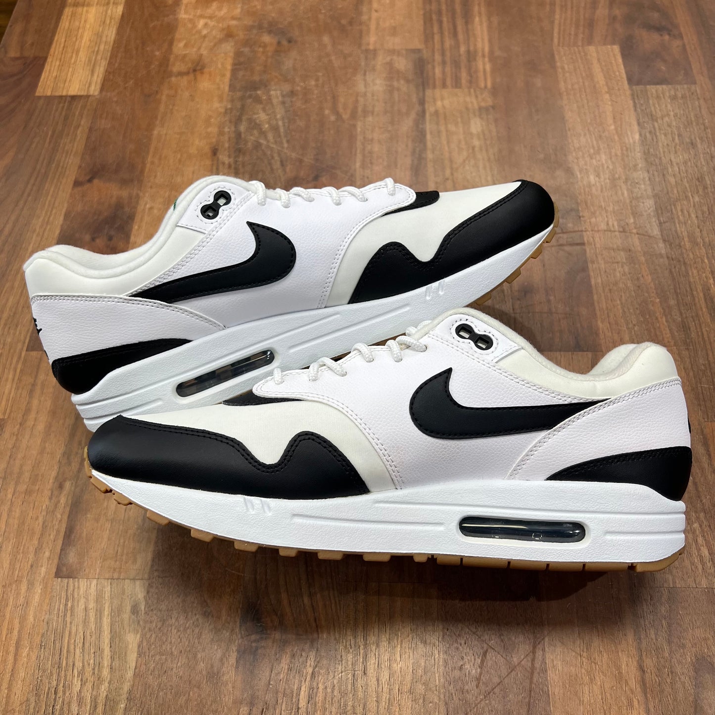 Nike Air Max 1 SE White Black Gum Size 10.5 NEW s17082