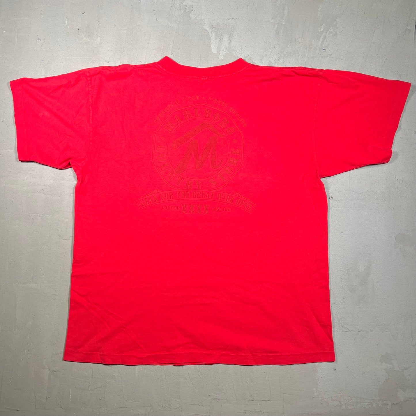 1990s Marlboro Red Pocket Tee Size XL USED v19182