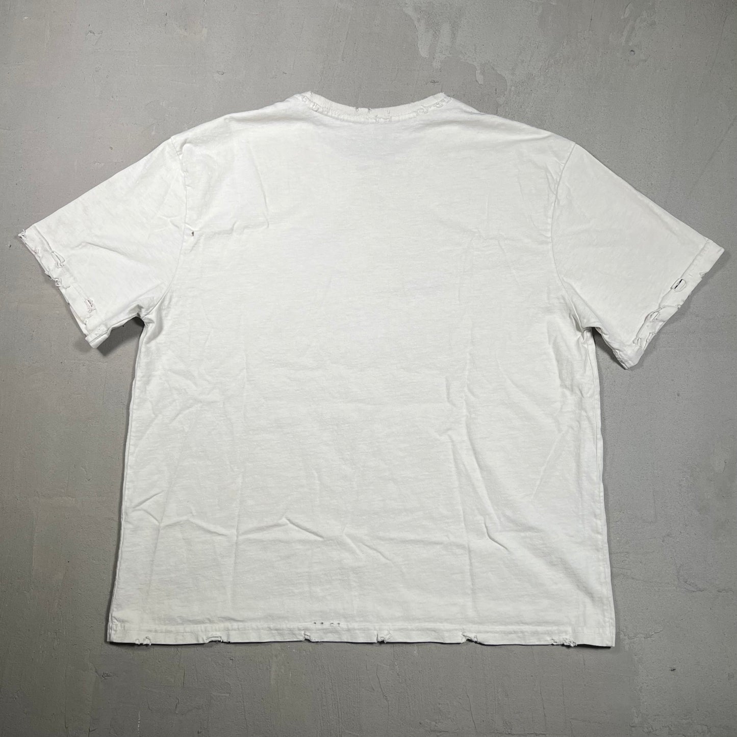 GV Gallery Raspberry Hills Adam Sandler White Tee Size Small USED x17389