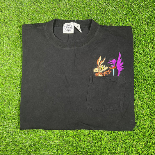 1990s Wile E. Coyote/Road Runner Black Pocket Tee Size Medium USED v17475
