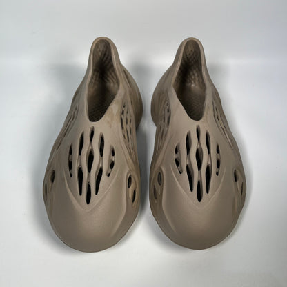 Yeezy Foam Runner Stone Sage (2022) Size 9 USED s17753