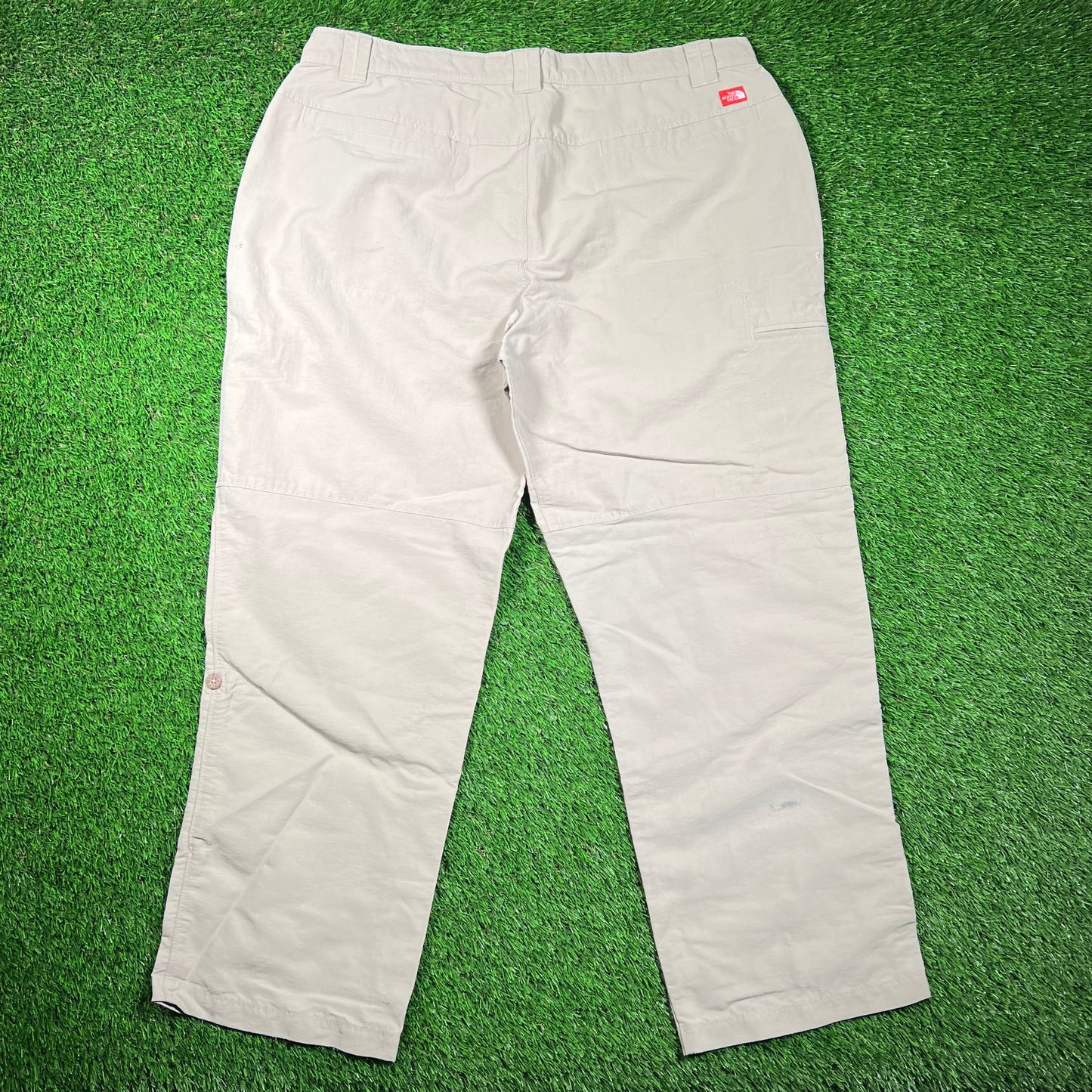 North Face Khaki Tech Pants Size 38 USED v18575