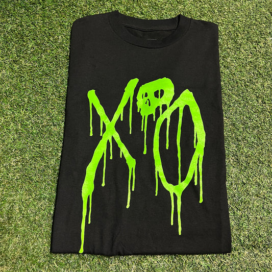 XO Nav Bad Habits Green Print Black Tee Size Small USED v16474