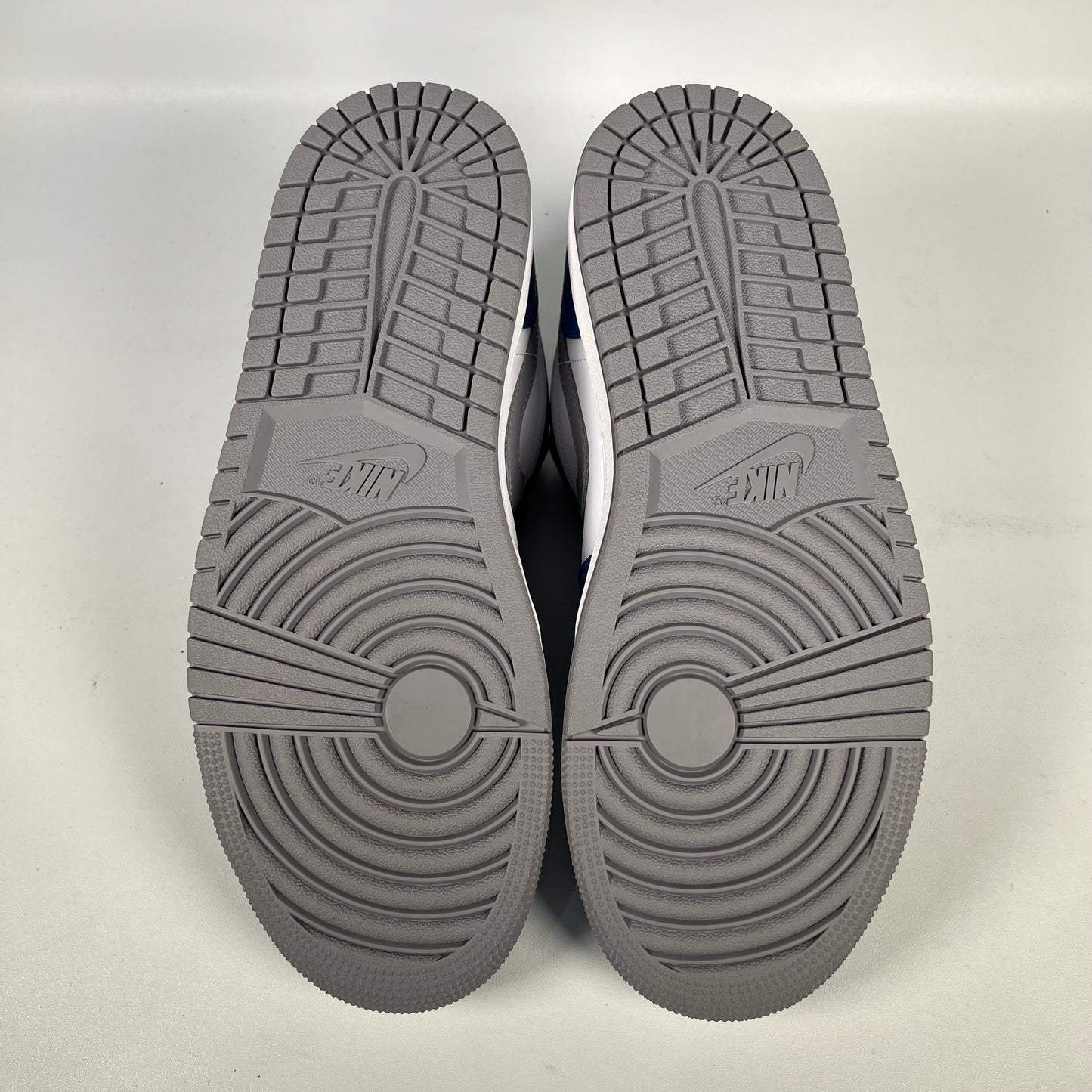 Jordan 1 Low True Blue Size 8 NEW s15153