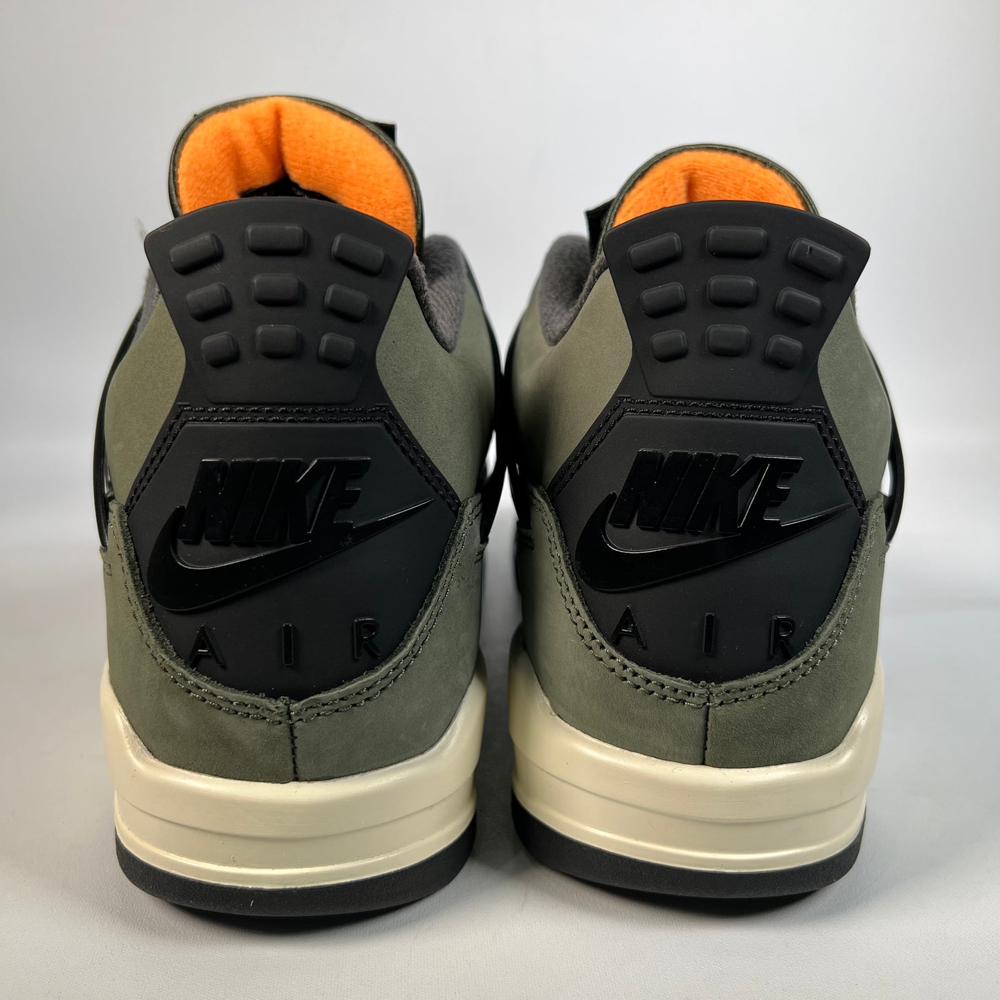 Jordan 4 Undefeated (2025) Size 7.5 NEW s21280