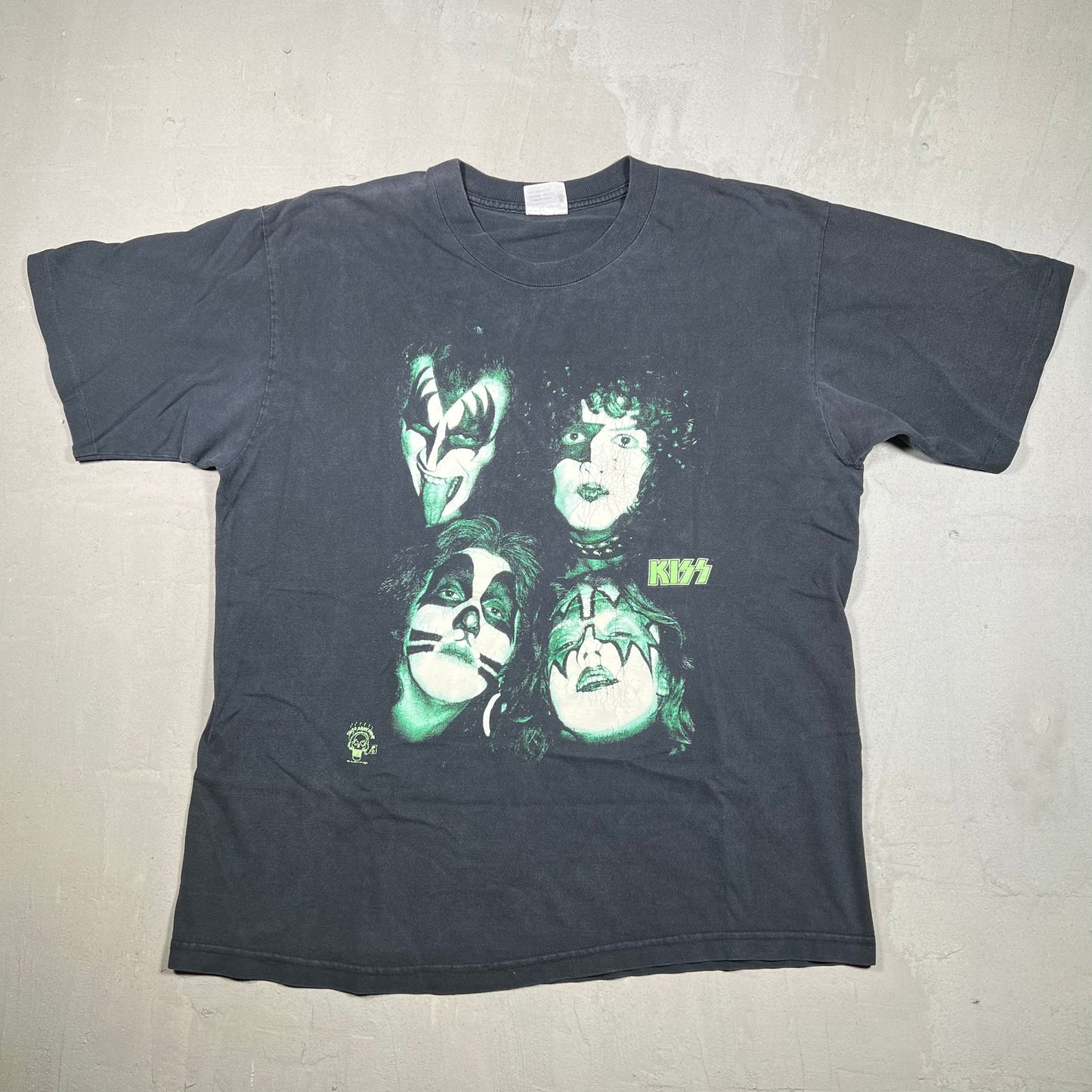 1996 Kiss GLow In Dark 4 Faces Washed Black Tee Size XL USED v19238