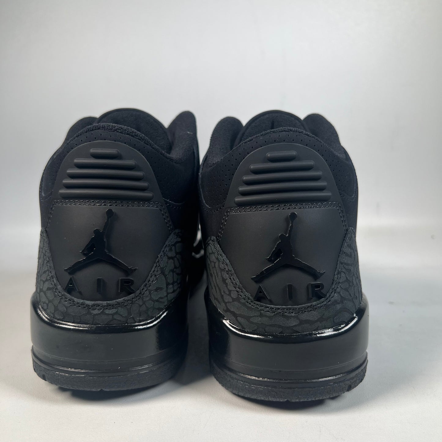 Jordan 3 Black Cat (2025) Size 8.5 NEW s22399