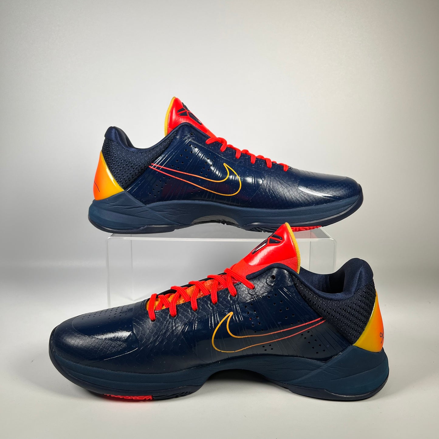 Kobe 5 Caitlin Clark Indiana Fever (2025) Size 12.5 USED s18754
