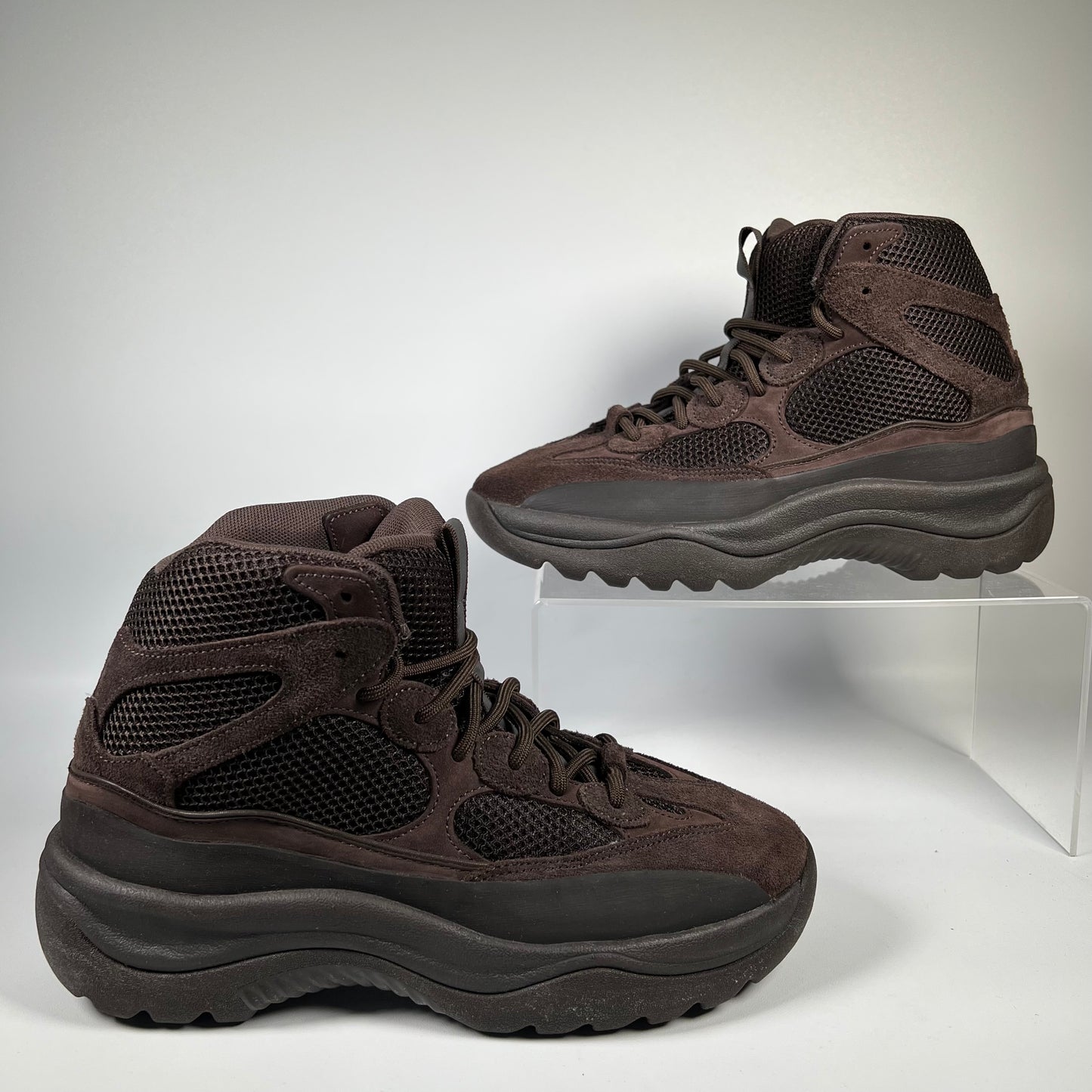 Yeezy Desert Boot Oil (2019) Size 9 USED s18885