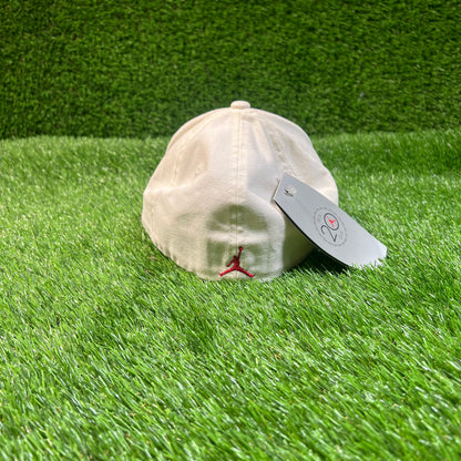 2005 Air Jordan White FlexFit Hat NEW v18802