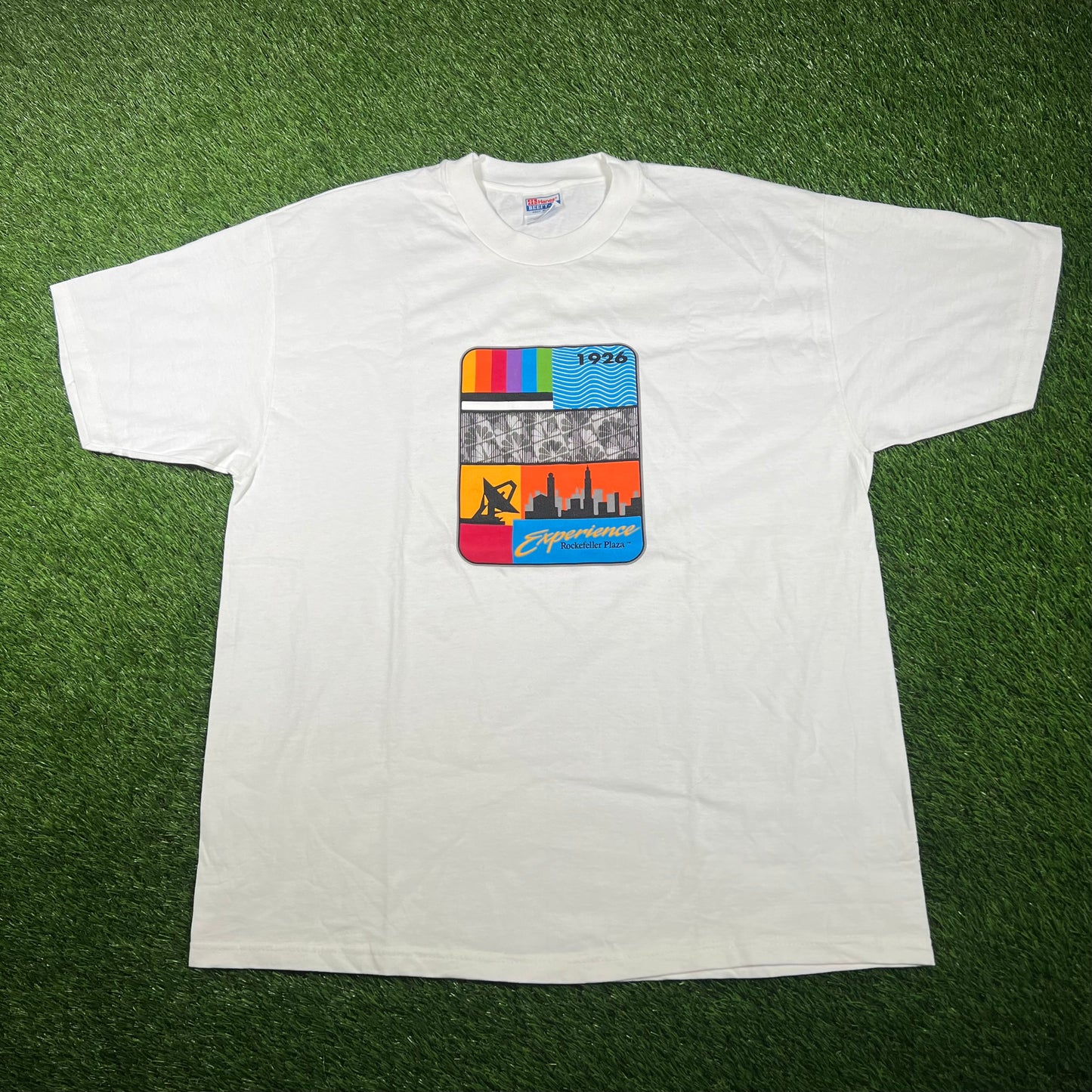 1990s Rockefeller Plaza Experience White Tee Size XL USED v17316