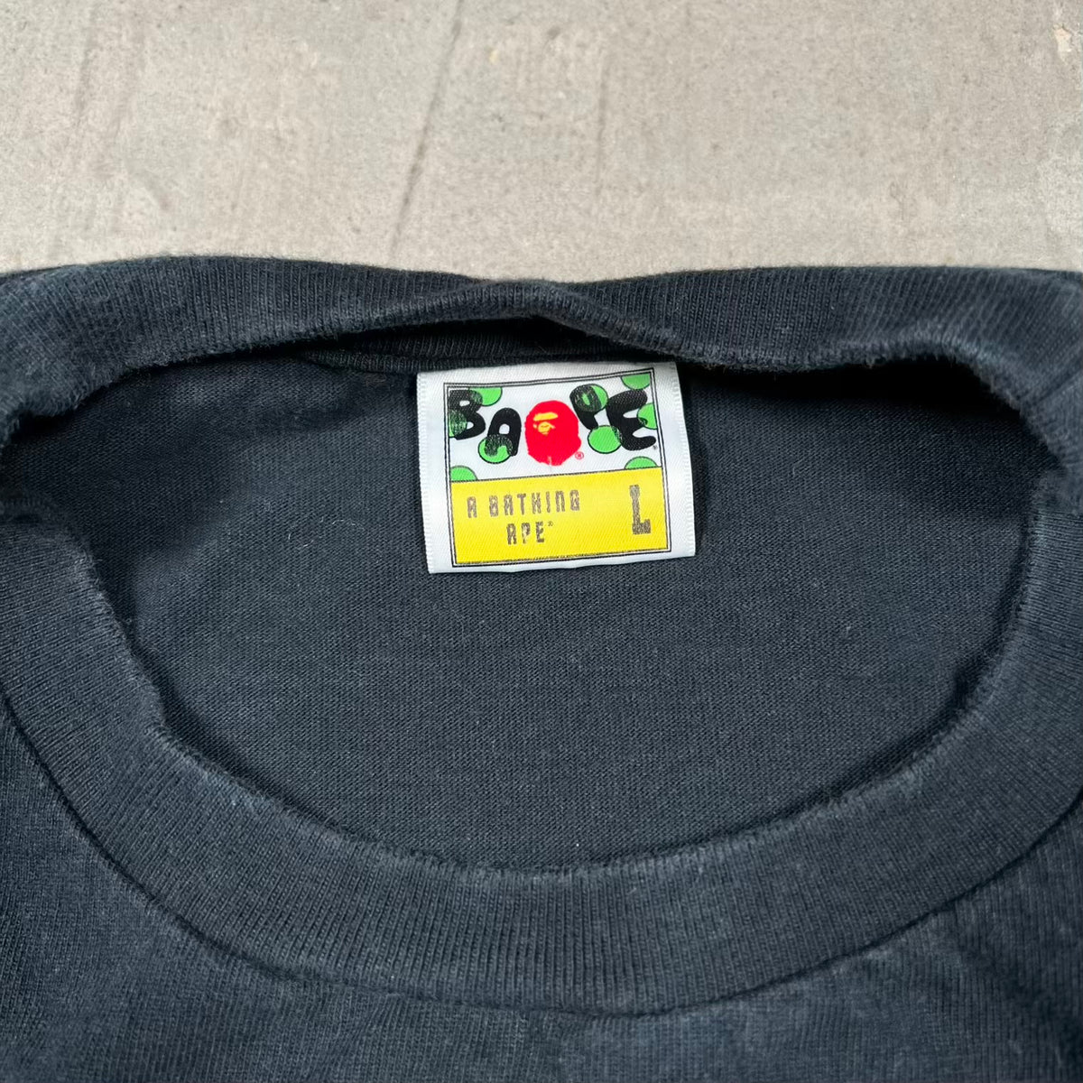 Bape Big Ape Head Blue Camo Black Tee Size Large USED x18936