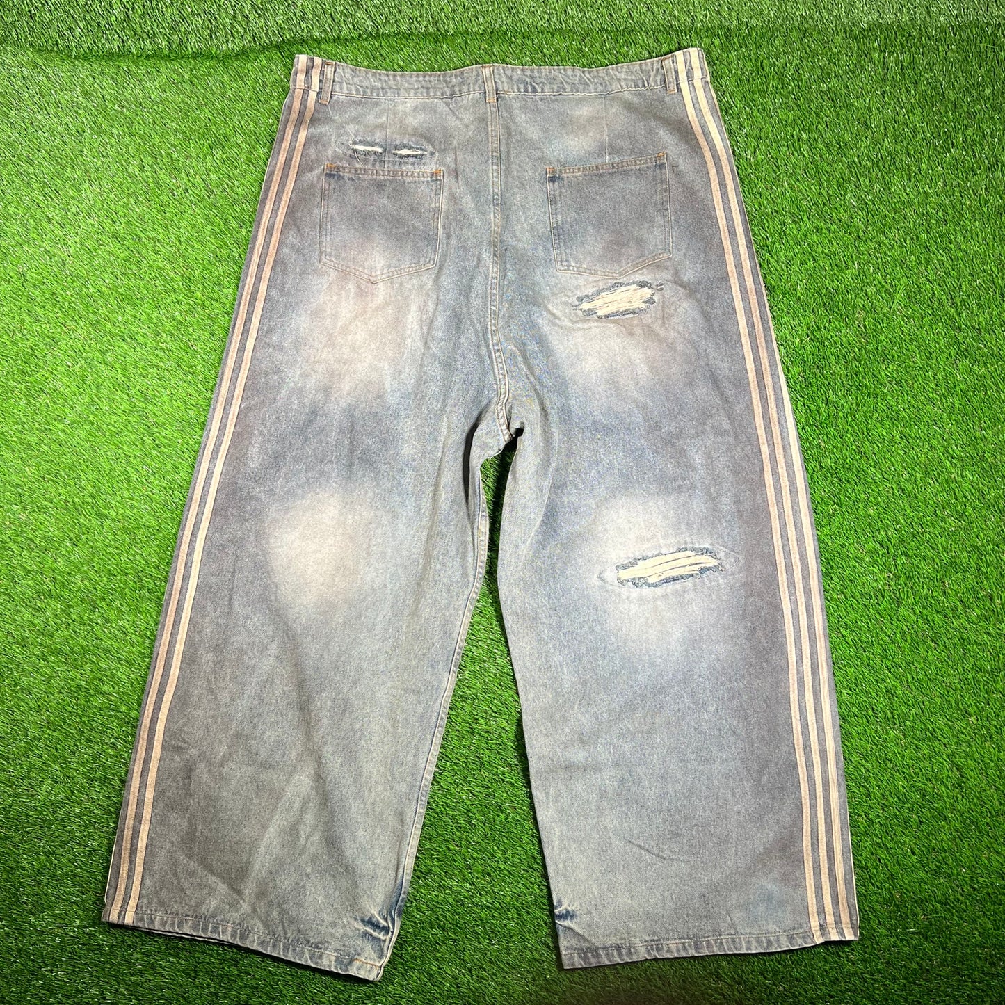 Vale "Valley Dreams" Thrashed Striped Blue Jeans Size 38 NEW x15600