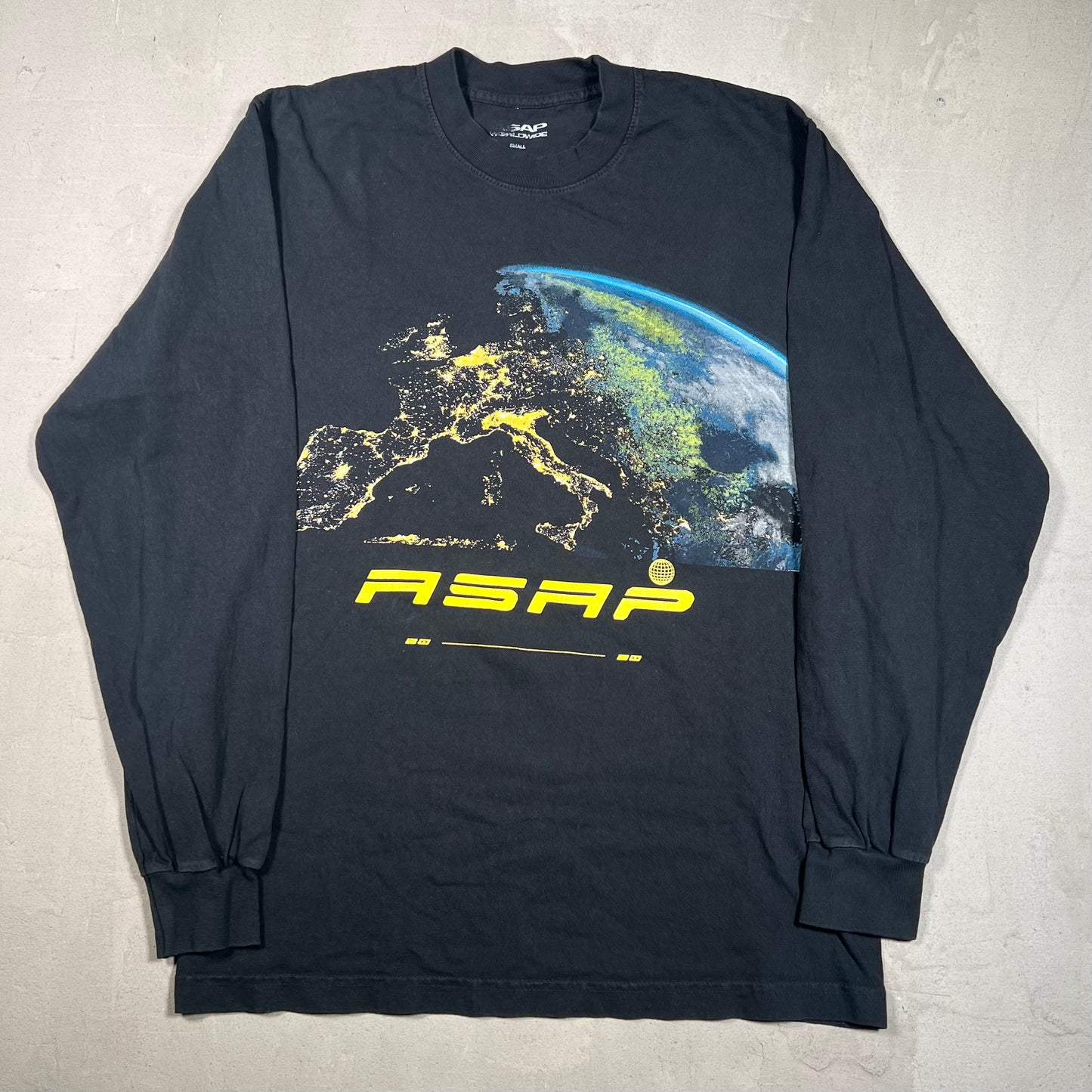 Asap WorldWide Globe Black Longsleeve Size Small USED x17214