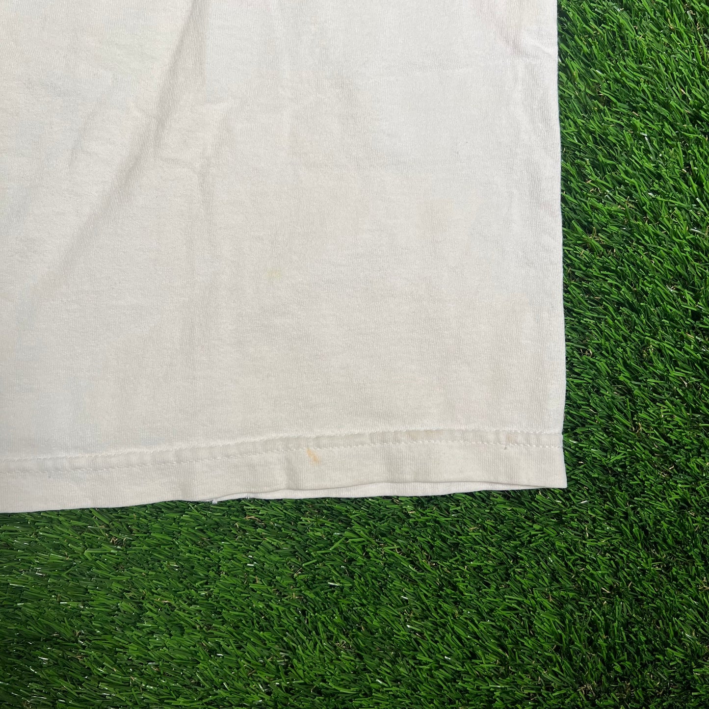 2004 Family Guy That is Sweet White Tee Size XL USED v17822