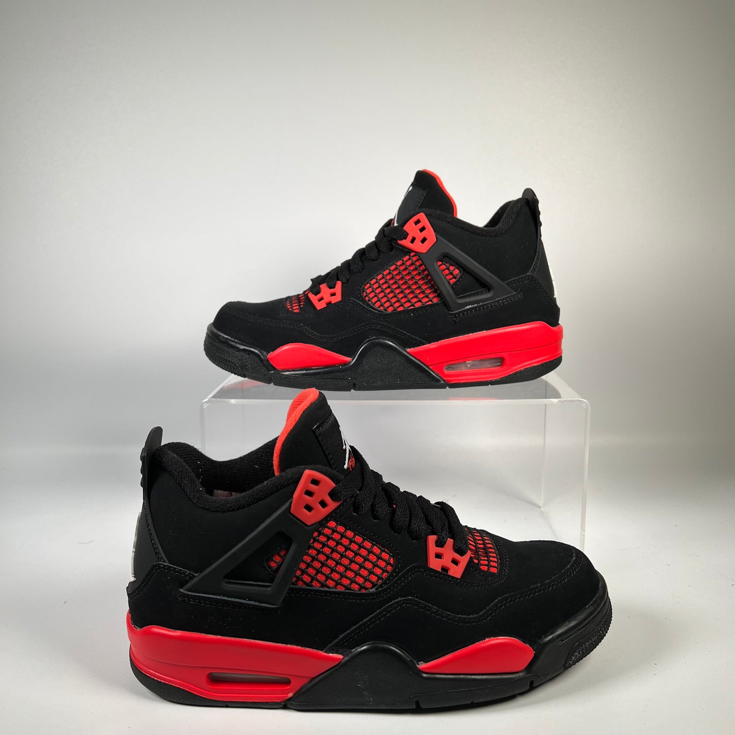 Jordan 4 Red Thunder (2021) Size 6Y USED s18955