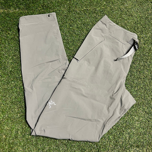 Arc'teryx Grey Nylon Pants Size 30 USED x14188