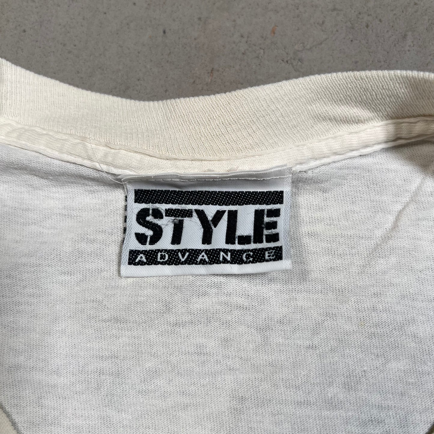 1990s Mr. Armchair Athlete White Tee Size Large USED v19559