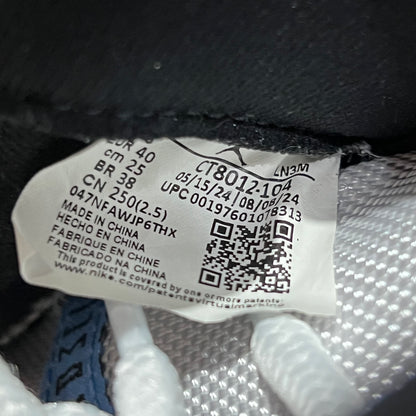 Jordan 11 Legend Blue (2024) Size 7 USED s18749