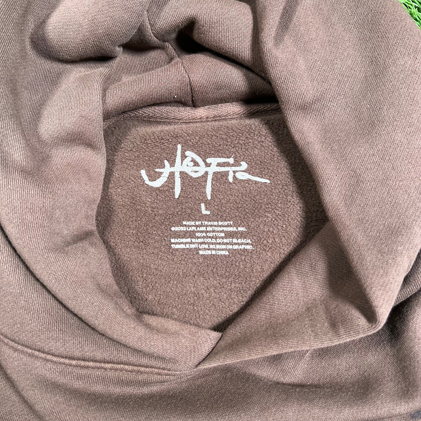 Travis Scott Brown Utopia Album Hoodie Size Large USED x15724