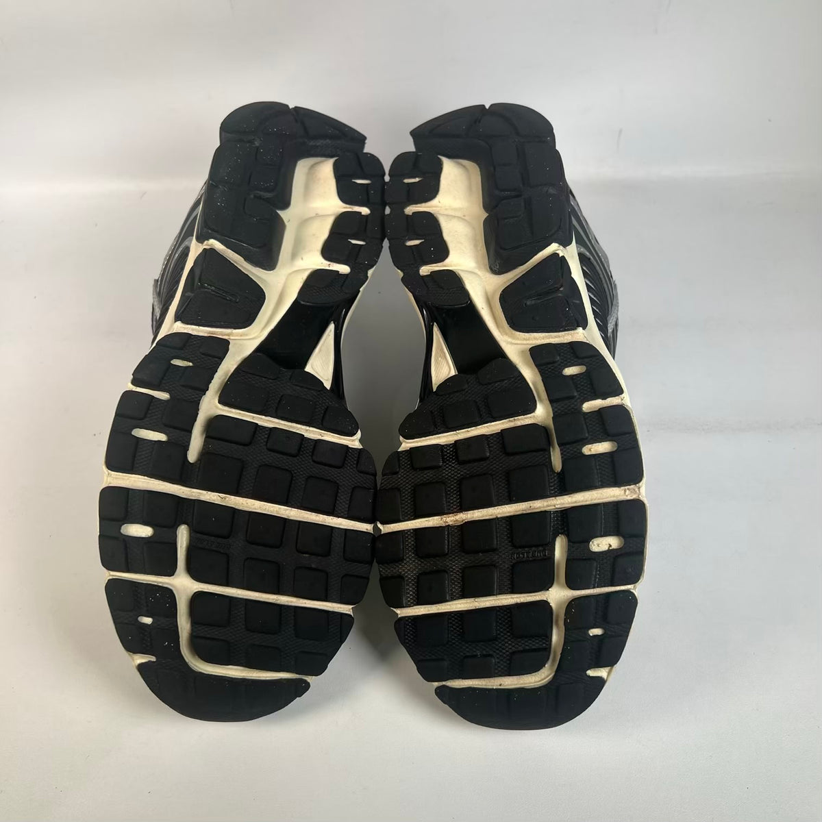 Nike Zoom Vomero 5 Black Chrome (2024) Size 11 USED s23658