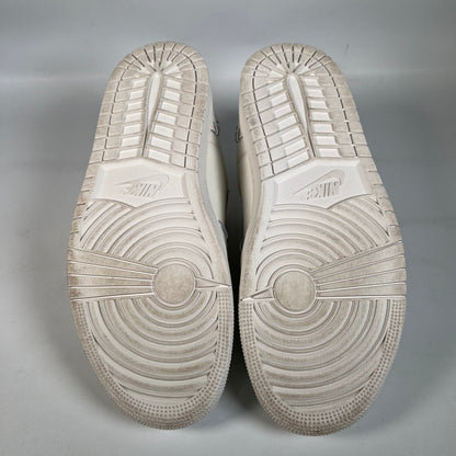 Jordan 1 Low Method of Make Sail Metallic Gold (2024) Size 8.5M/10W USED s22212