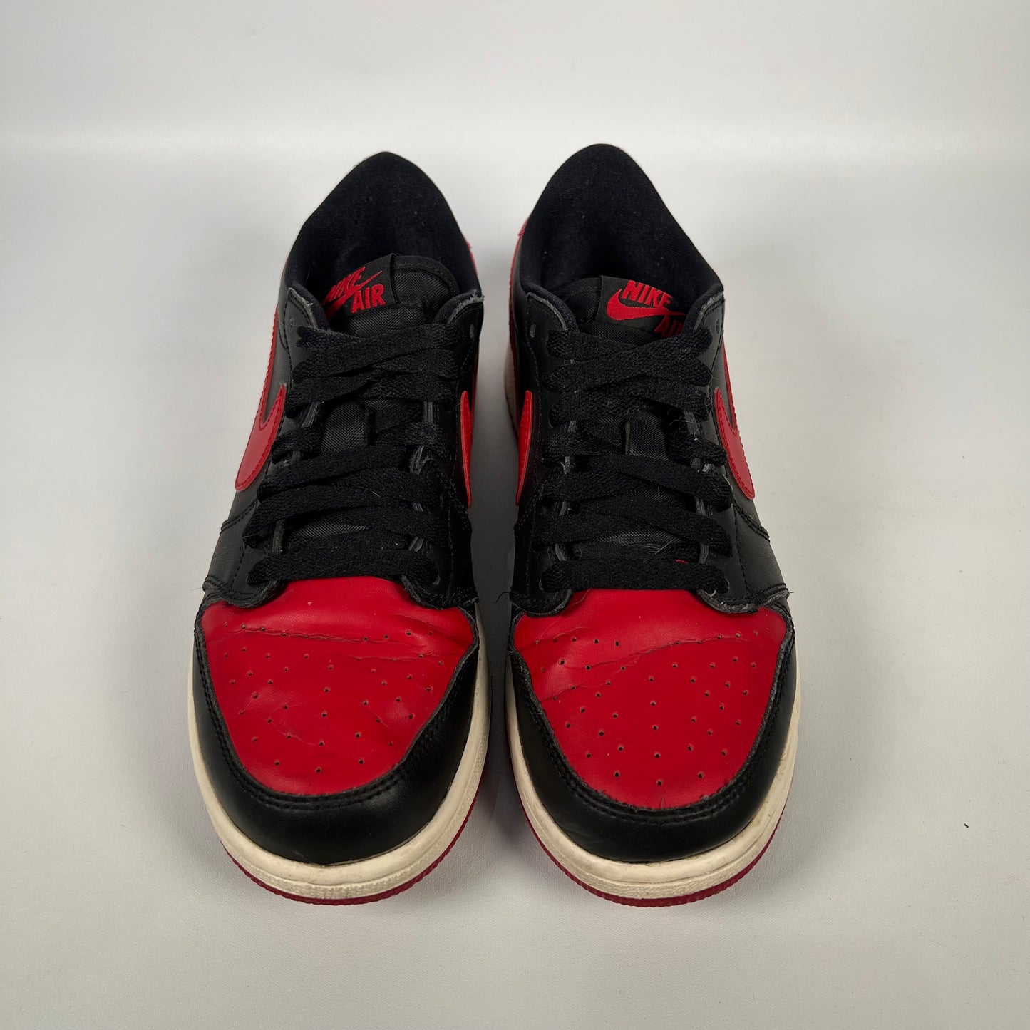 Jordan 1 Low Bred (2015) Size 6y USED s18580