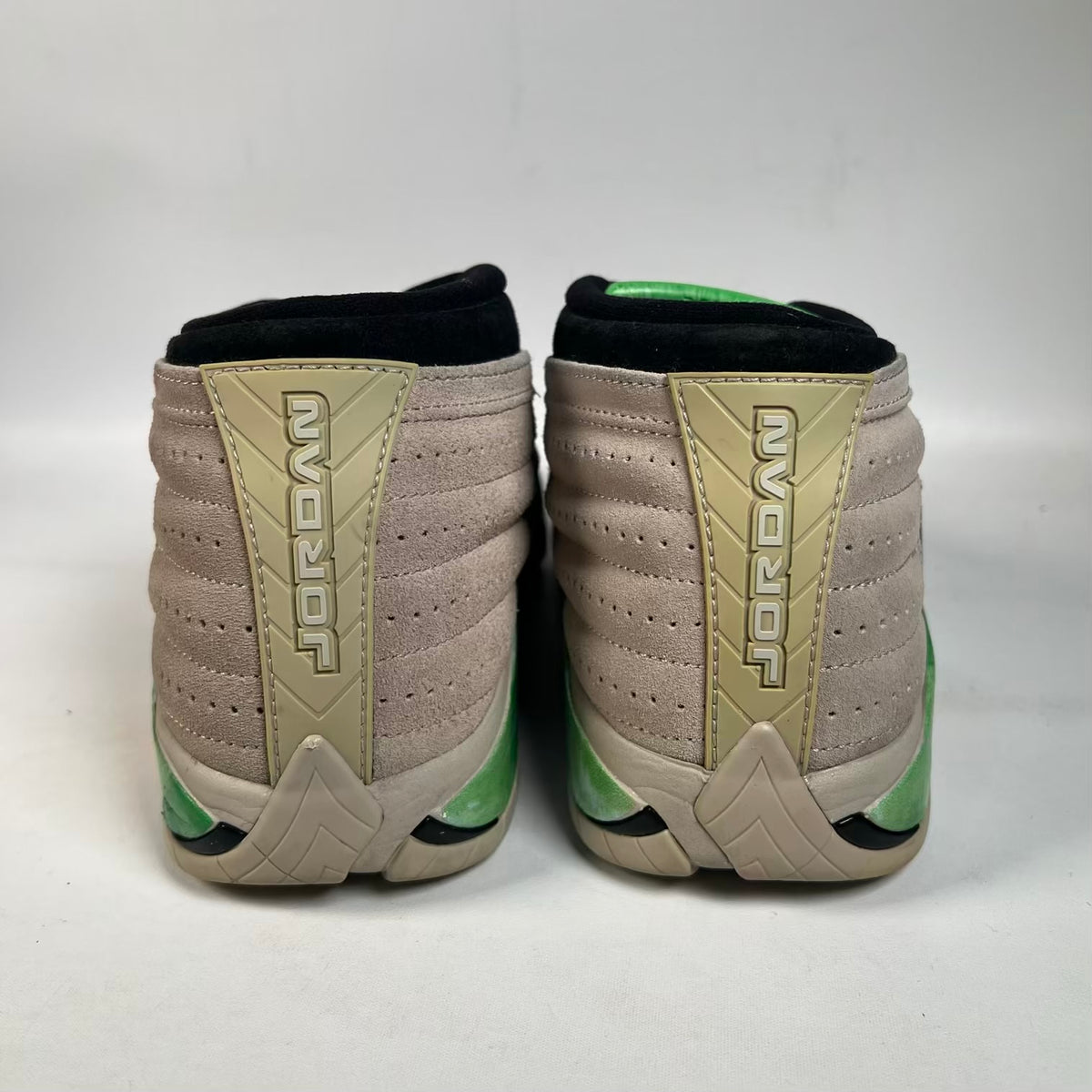 Jordan 14 Aleali May Fortune (2021) Size 7.5m / 9w USED s23280