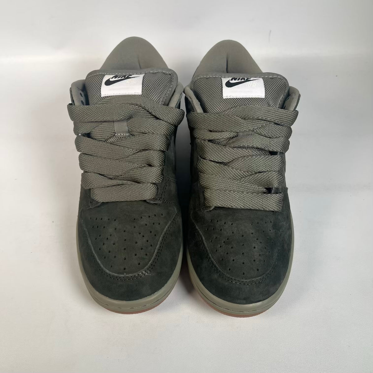 Nike SB Dunk Low Pro B Sequioa (2025) Size 6.5 NEW s23388