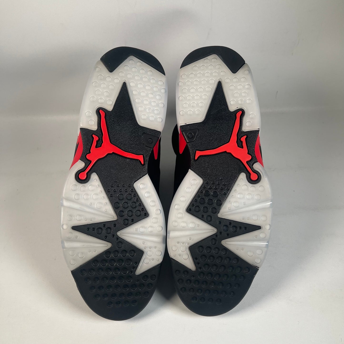 Jordan 6 Infrared Salesman (2026) Size 9 USED s22189