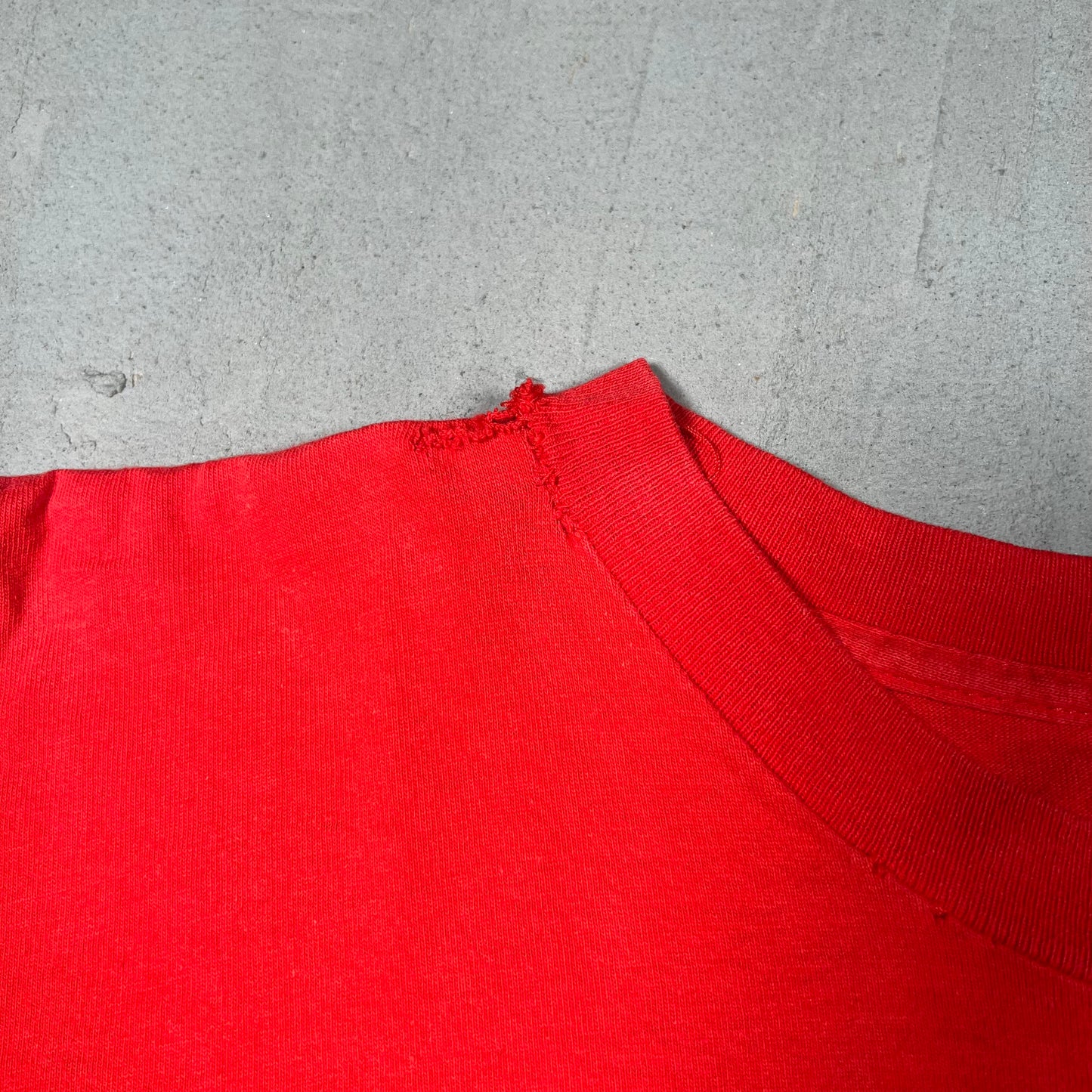 1993 Joe Montana Chiefs Here I Come Salem Tag Red Tee Size XL USED v16754