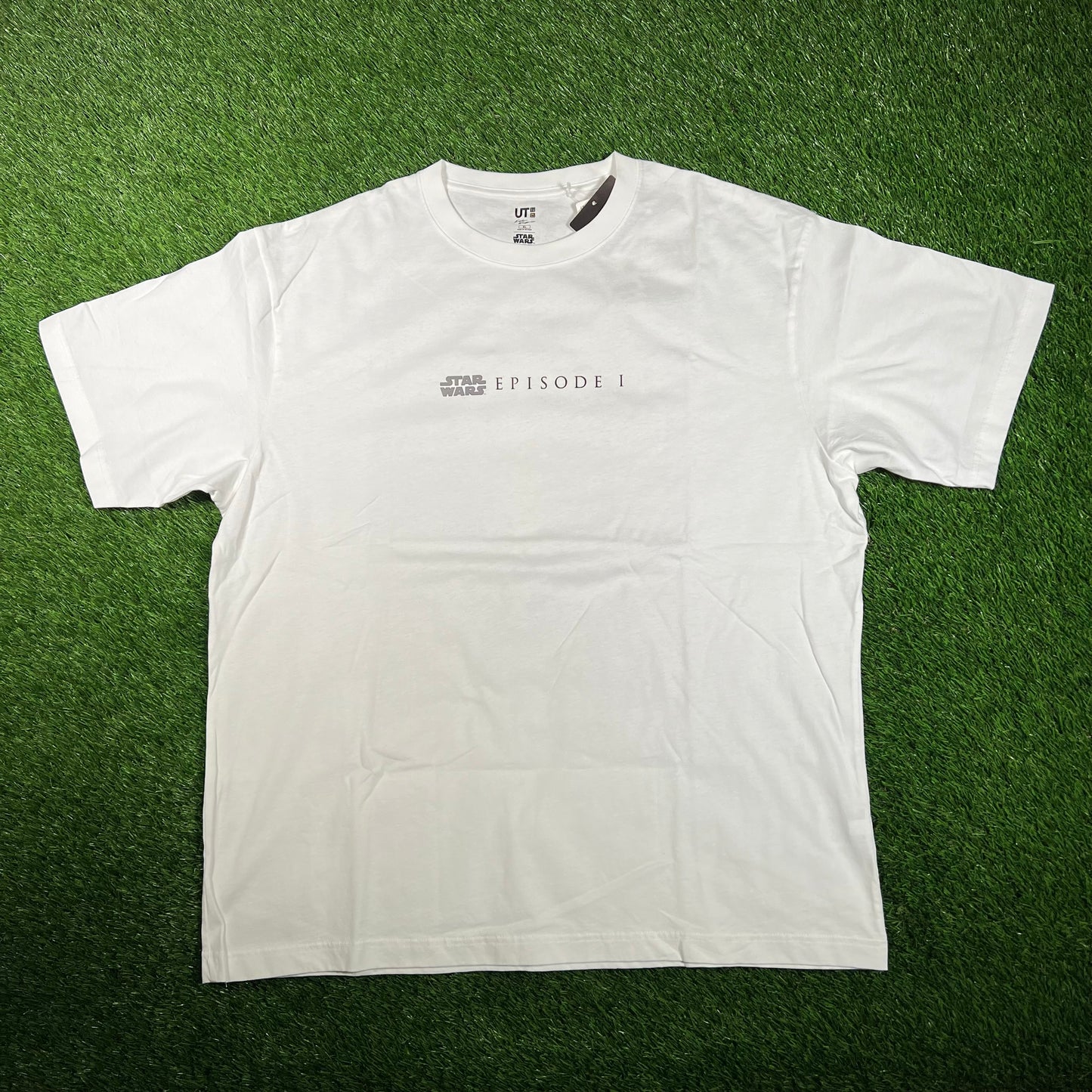Uniqlo Star Wars Episode 1 White Tee Size XL NEW x15778