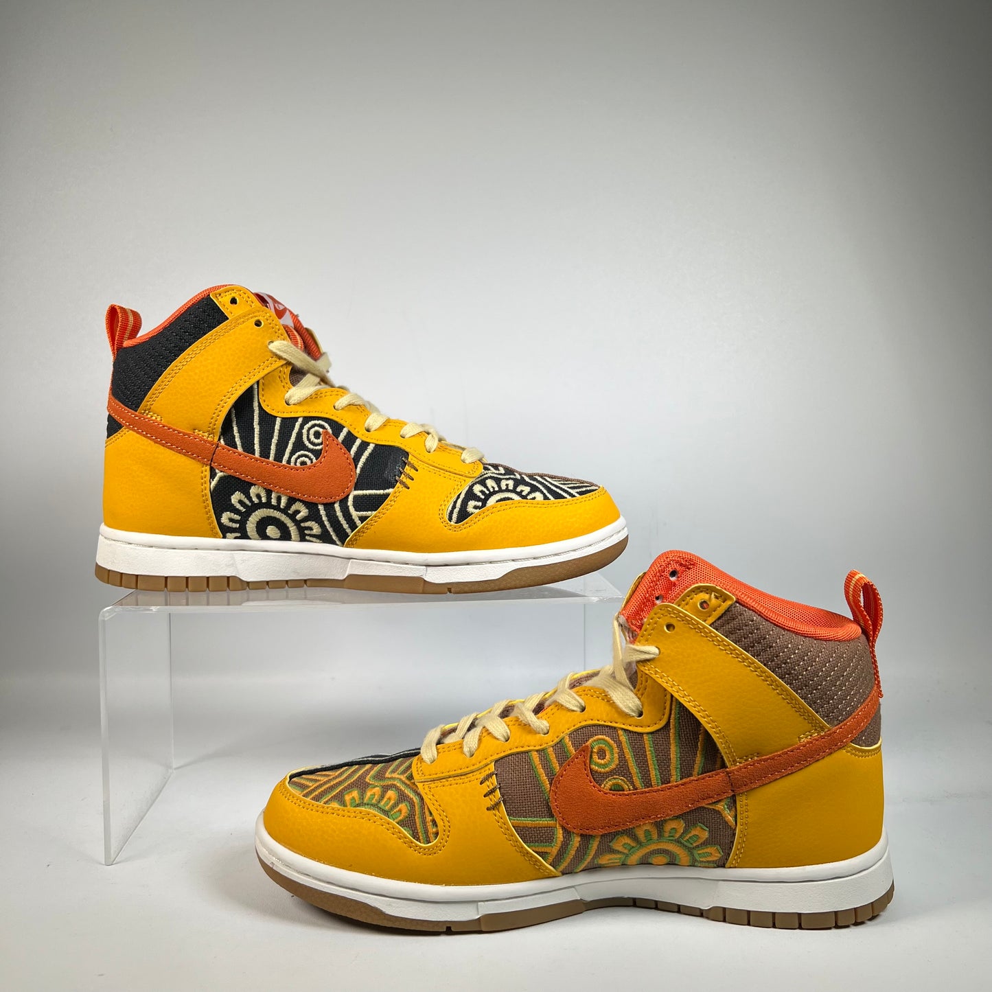 Nike Dunk High Somos Familia (2022) Size 8 USED S21524