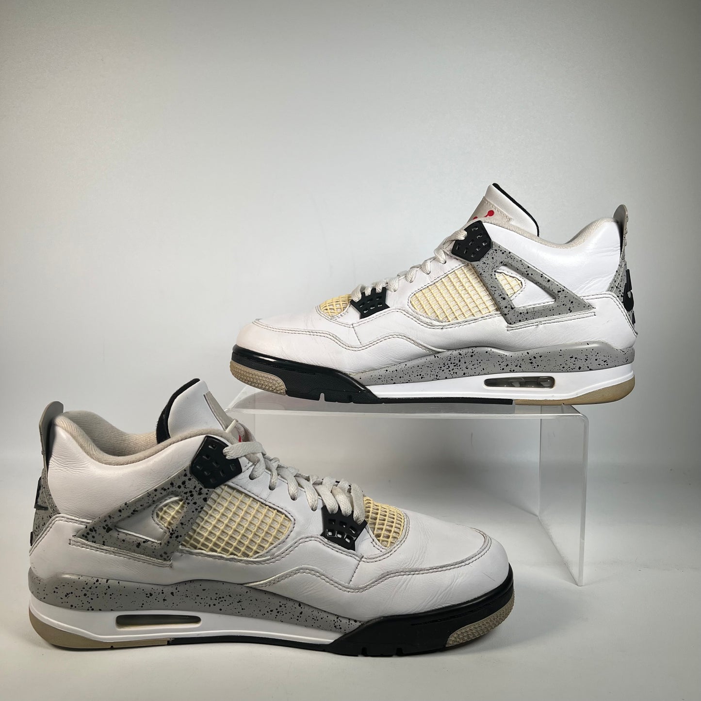Jordan 4 White Cement (2016) Size 10.5 USED s22445