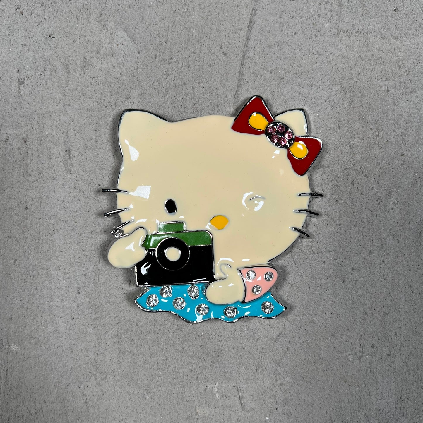 Y2K Hello Kitty Camera Belt Buckle NEW v19363