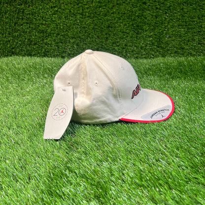 2005 Air Jordan White FlexFit Hat NEW v18802
