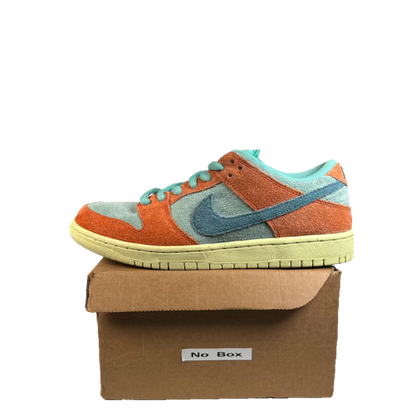 Nike SB Dunk Low Orange Emerald Rise (2023) Size 9 USED s23584