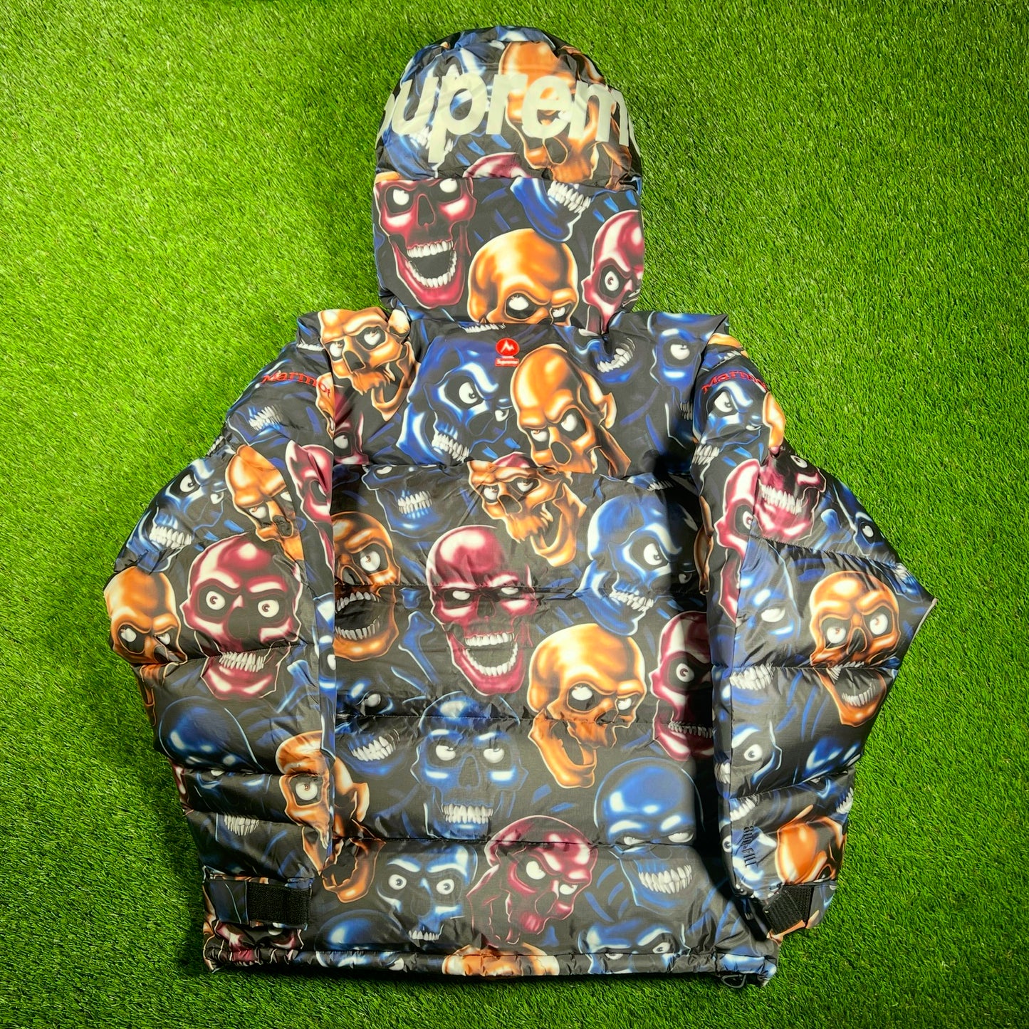 Supreme Marmot 800 Fill Down Parka Multi Color Skull Pile (2025) Size Large NEW x15911