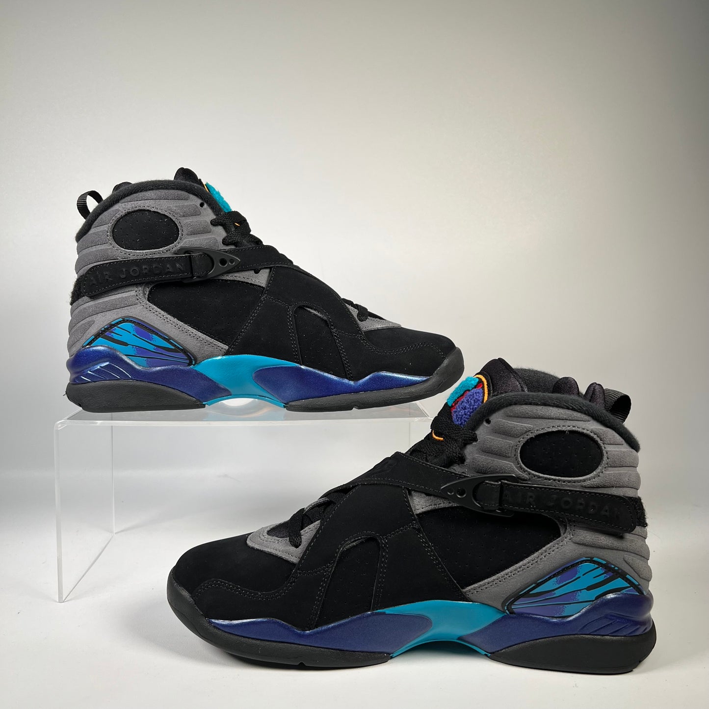 Jordan 8 Aqua (2025) Size 8.5 NEW s20089