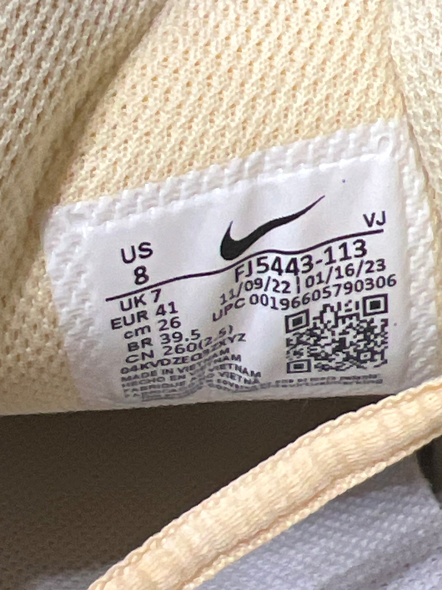 Nike P-6000 Athletic Dept Coconut Milk Medium Blue (2023) Size 8 USED s22685