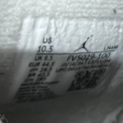 Jordan 4 White Cement (2025) Size 10.5 USED s23687